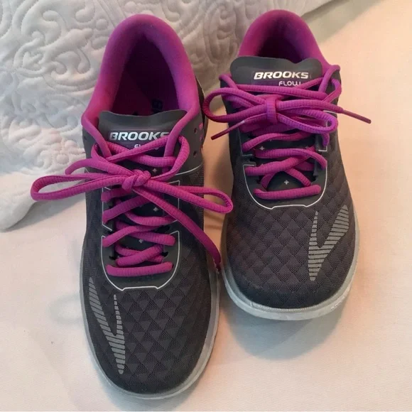 Brooks Running Shoes Pure Flow Purple Gray Athletic Sneakers Women Sz 6 Run Walk - Picture 1 of 11